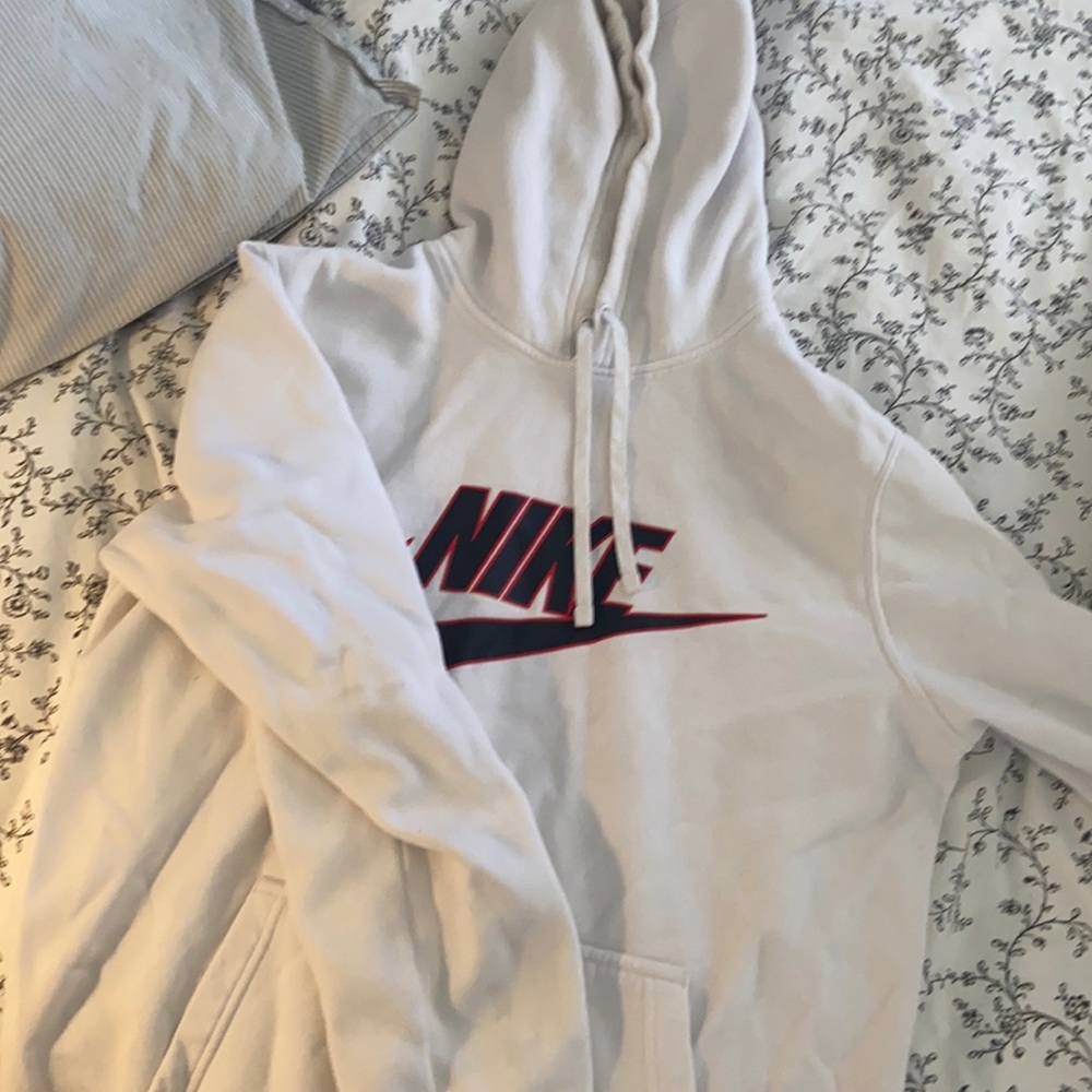 nike hoodie